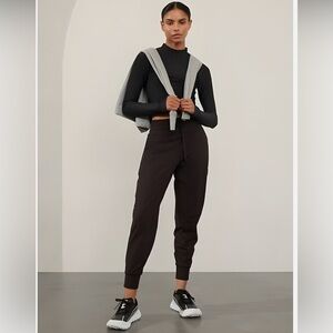 Athleta Rainier Cargo Jogger Black Size Medium Petite NWT
